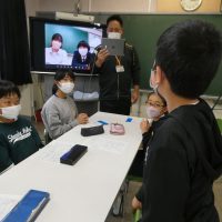 青山中生徒会とオンライン交流
