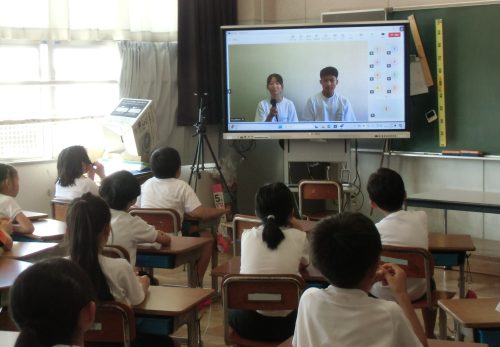 生徒会サミット　先輩が報告してくれました