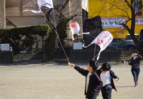 （１月２１日）たこ、たこ、あ～がれ