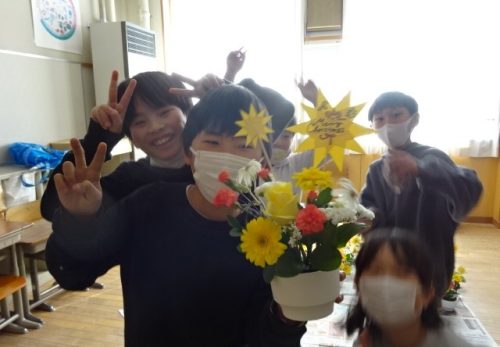 （１２月１６日）フラワーアレンジメント