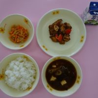 （２月２６日）給食独自献立おいしかったです！